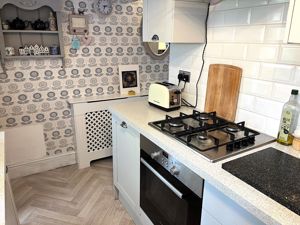 Kitchen- click for photo gallery